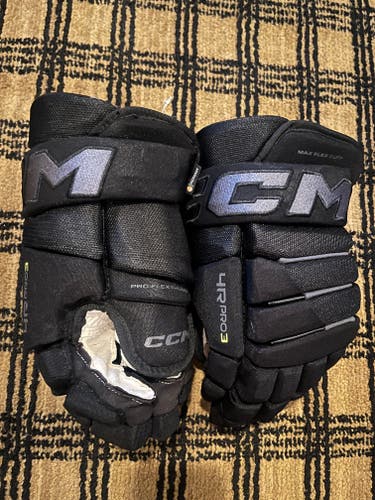 CCM 4-Roll Pro III Gloves 13" Pro Stock (Used)