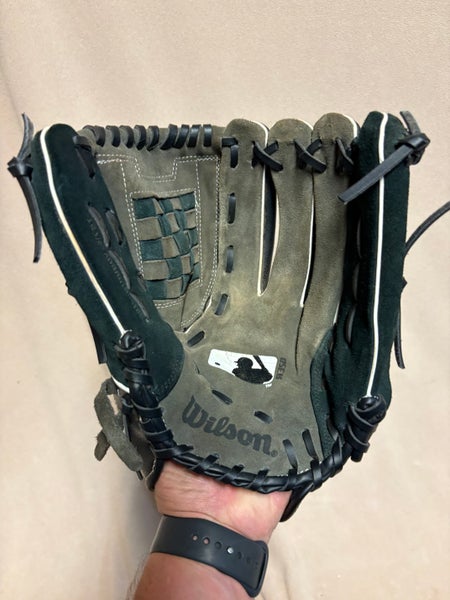 RH Wilson A350 Baseball Glove 12.5" (Used)