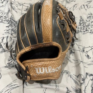 Wilson A2K RH Infield Baseball Glove 11.5" (Used)