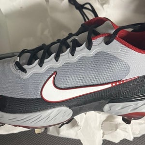 Gray Men's Size M 14.0 (W 15.0) Adult Nike Nike alpha huarache elite 3 Low Top Metal (New)