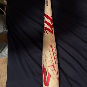 2025 Marucci CATX2 Alloy USSSA Certified Bat (-10) 18 oz 28" (Used)