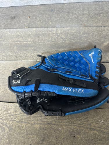 Mizuno GPP 1150Y1D Prospect Power Close 11.5" Glove Blue & Black RHT Youth