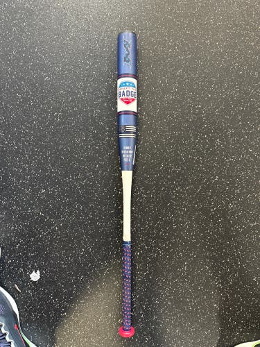 Miken Benefit The Badge MBDGEU Bat (-8) 26 oz 34" (Used)