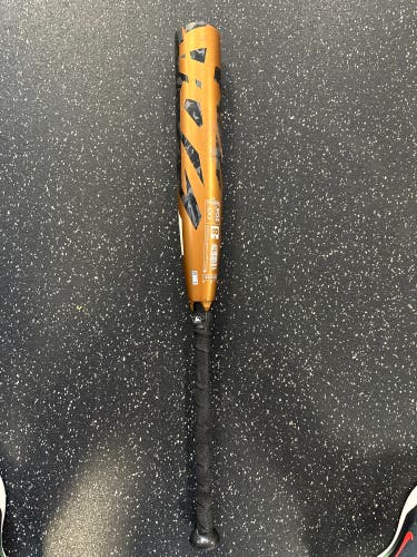 2022 DeMarini Zoa Composite USSSA Certified Bat (-8) 22 oz 30" (Used)