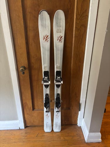 K2 Luv Struck 80 149cm with Adjustable Salomon Warden Bindings