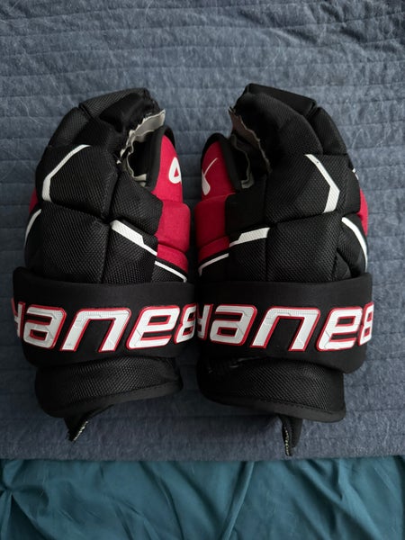 Bauer Supreme Mach Gloves 13" (Used)