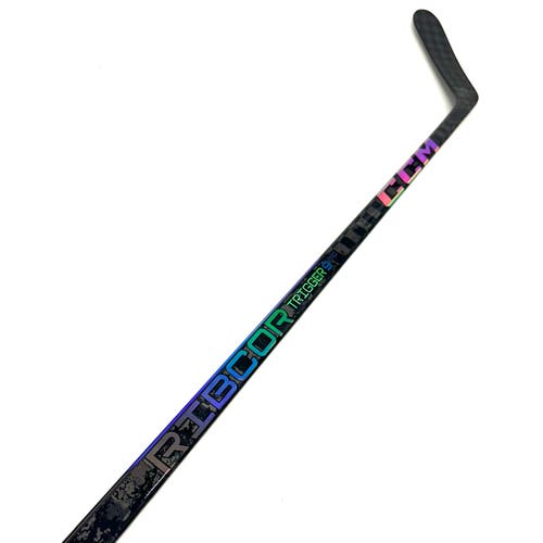 CCM Jetspeed FT7 Pro (Dressed Trigger 9 Pro) LH 90 Flex P29M - RH1323