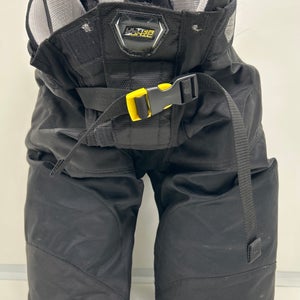 Intermediate Medium Bauer Supreme Ultrasonic Hockey Pants (Used)