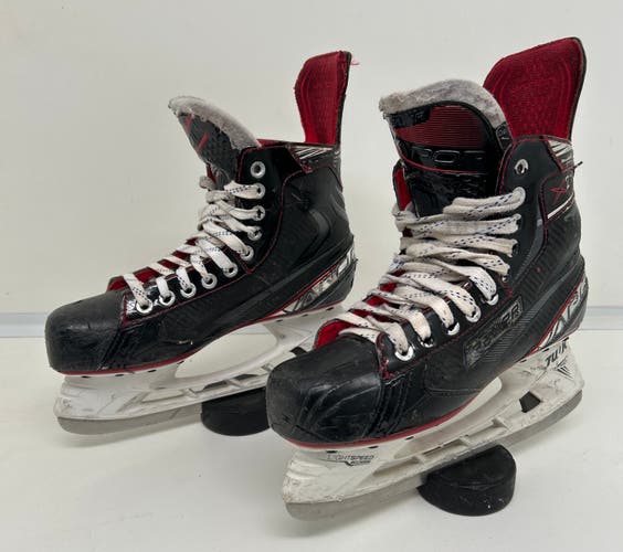 Bauer Vapor X2.7 Hockey Skates Regular Width 7.5 (Used)