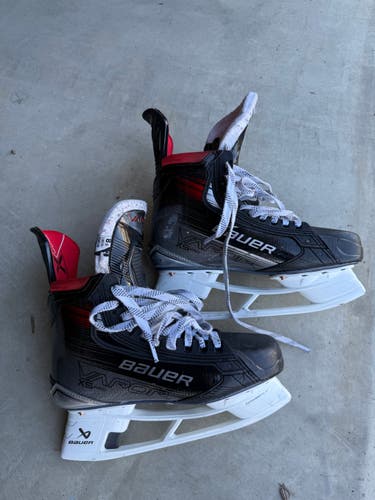 Bauer Vapor 5x pro Hockey Skates 8.5 (Used)
