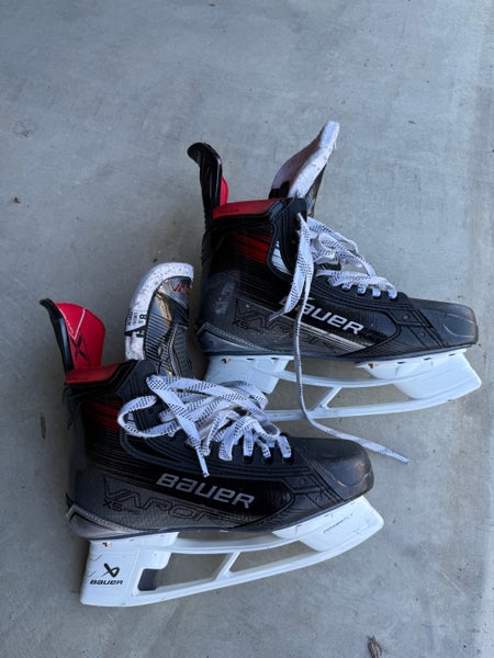 Bauer Vapor 5x pro Hockey Skates 8.5 (Used)