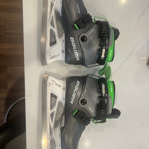 Bauer Konekt HF2 Hockey Goalie Skates Size 4 (Used)