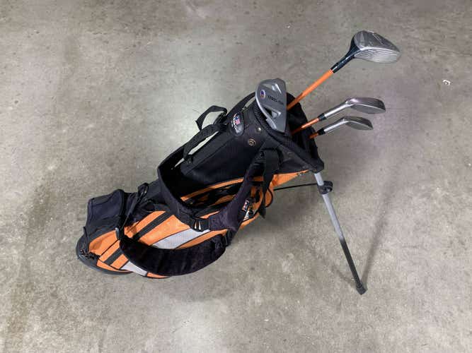U.S. Kids UL-24 Club Set 3W 6 & 8 Putter KidPower 51-35 Junior RH +Bag
