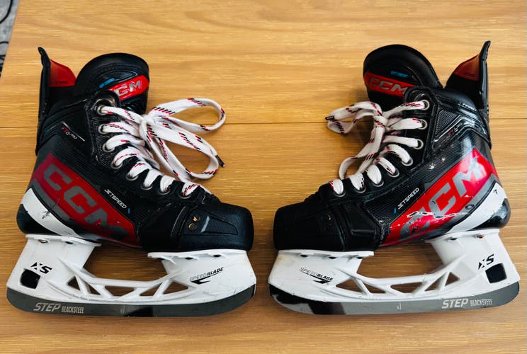 CCM JetSpeed FT6 Pro Hockey Skates Regular Width Size 2 (Used)