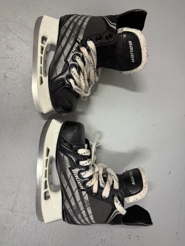 Bauer Hockey Skates Regular Width 13 (Used)