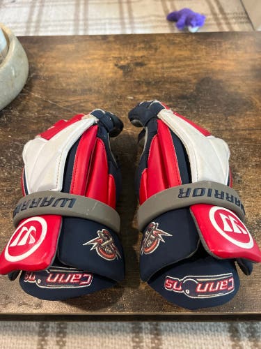 Boston Cannons Game Worn Warrior Evo Lacrosse Gloves (Used)