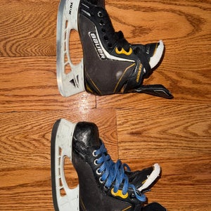 Bauer Supreme One.5 Hockey Skates Regular Width Size 1 (Used)