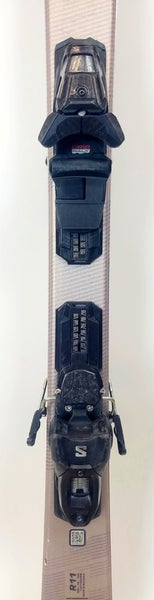 Used $550 Salomon R11 Skis &Salomon L10 Gripwalk Bindings Size 146cm