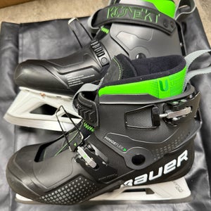 USED Bauer Konekt Hockey Goalie Skates Regular Width Pro Stock 9 - Wedgewood