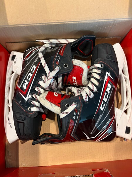 CCM JetSpeed FT2 Hockey Skates Regular Width Size 4.5 (Used)