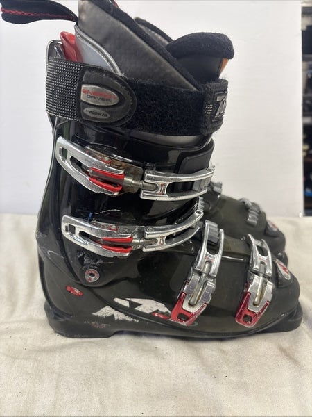 Mondo Size 26 US Size 8 / 9 NORDICA W 10 Ski Boots        c