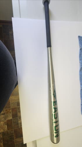 2020 Easton B5 Pro Alloy Bat (-4) 30 oz 34" (New)