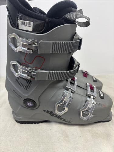 Mondo Size 26 Womens Size 9 Alpina DSS All Mountain Ski Boots. Excellent Cond