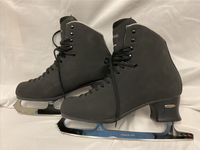 Jackson Ultima Freestyle Figure Skates B Adult 12 (Used)