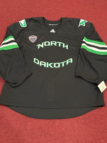 University of North Dakota 58G Black Goalie Cut Adult Unisex Adidas Jersey (New) Item#NDBG