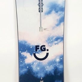 Used $650 Men's Burton Flying V Snowboard 146cm