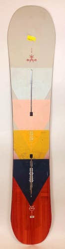 Used $650 Men's Burton Flying V Snowboard 152cm