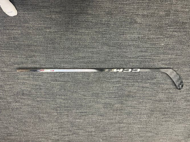 Senior CCM JetSpeed FT8 Pro Left Hand Hockey Stick P28 (Used)