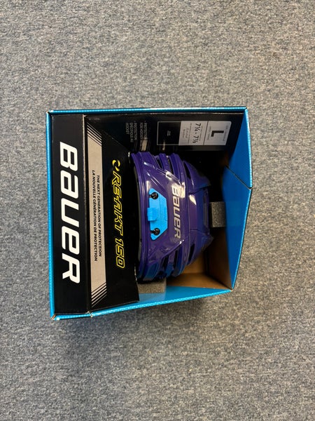 Large Bauer Re-Akt 150 Helmet (New)