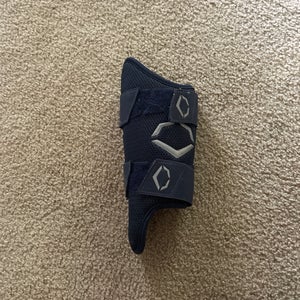 Blue Senior EvoShield Leg guard Shin Guards (Used)