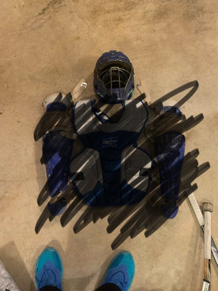 Mizuno Catcher's Mask (Used)
