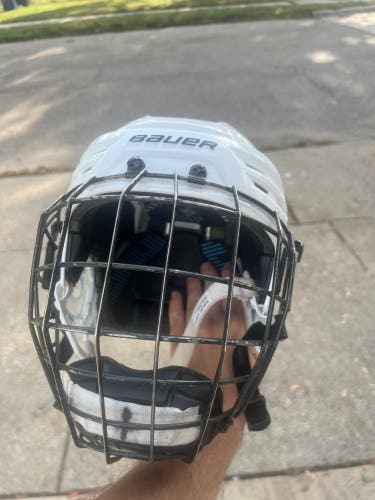 Medium Bauer Helmet (Used)