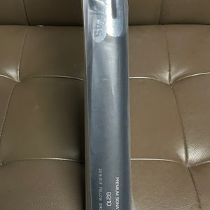 B45 Bat (-3) 31.5 oz 33.5" (New) Model 210  Premium Signature Yellow Birch