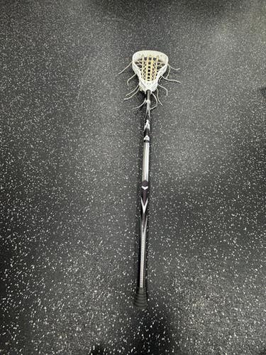 Used DeBeer IMPULSE Wmn Atk/Mid Complete Stick White 11849-S000032296