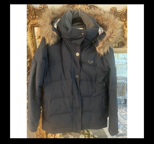 Roxy Jonah Bright 10K Navy Ski Snowboard jacket with a fur-trimmed hood.