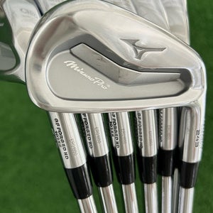 Mizuno Pro 243 Forged Iron Set 4-P / NS Pro Modus Tour 120 Stiff