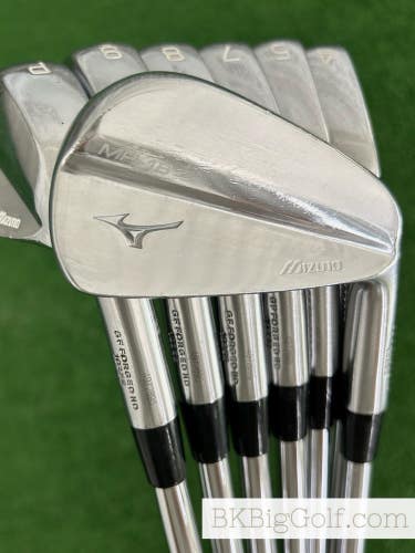 Mizuno MP18 MB Forged Iron Set 4-P / True Temper AMT White Regular