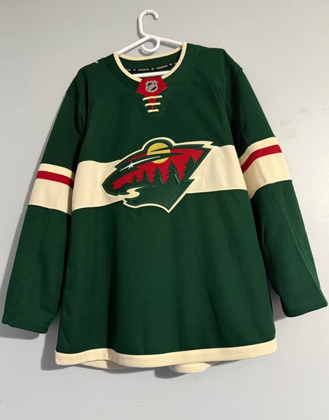 Green Size 52 Men's Jersey (New)