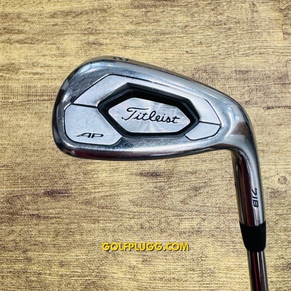 Gap Wedge- Titleist 718 AP3 / AMT Black, Regular Flex (2352)