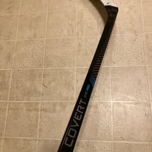 Intermediate Warrior Covert QR5 Pro Right Handed Hockey Stick M28 (Used)