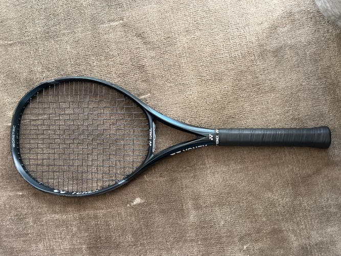 YONEX Ezone 100 Tennis Racquet (Used)