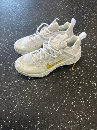 Used Nike HURRACHE TURF LAX Cleats Mens White Senior 7 11849-S000032170