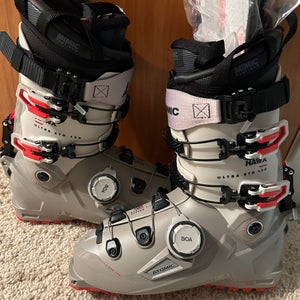 Mondo 28 & 28.5 Men's Atomic Alpine Touring Hawx Ultra XTD 130 Ski Boots Stiff Flex (New)