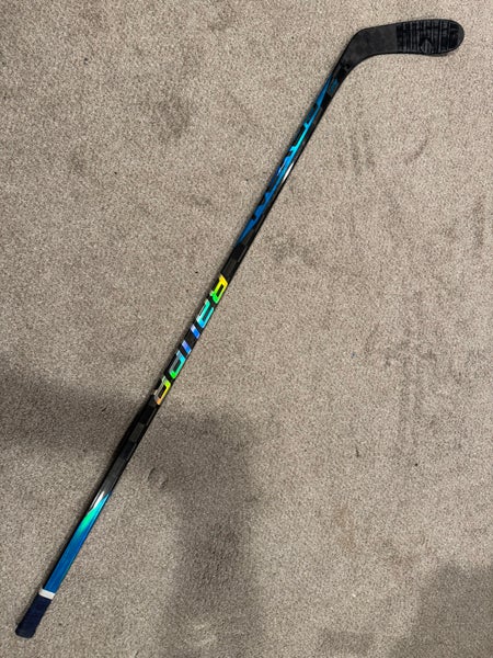 Senior Bauer Nexus Sync Right Handed Hockey Stick Toe Pattern (Used)