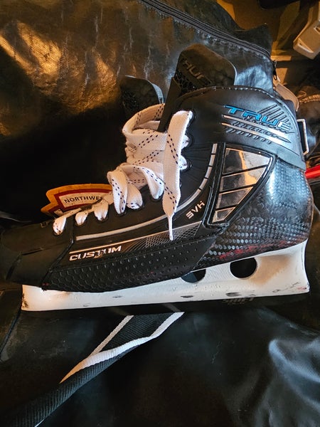 Pro Stock True One Piece SVH Custom Hockey Goalie Skates Regular Width 9.5 (Used)