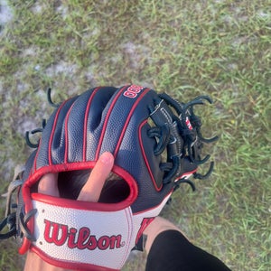 Wilson A2000 RH Infield Baseball Glove 11.5" (Used)